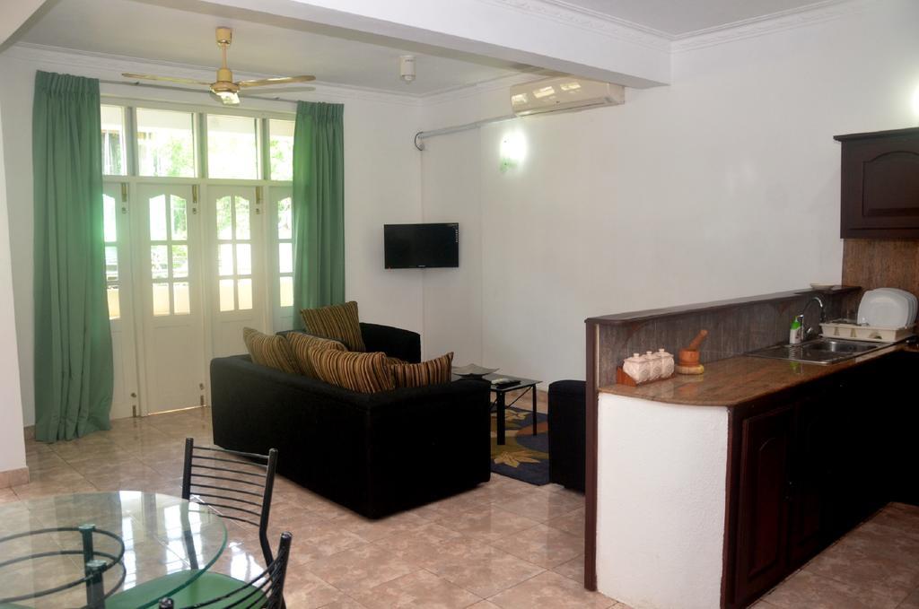 The Number 8 Apartman Dehiwala-Mount Lavinia Kültér fotó